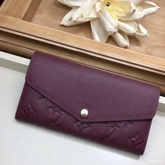 LOUIS VUITTON WALLET SARAH 0630
